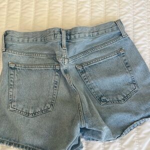 AGOLDE jean shorts size 27